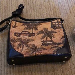 Island motif shoulder bag